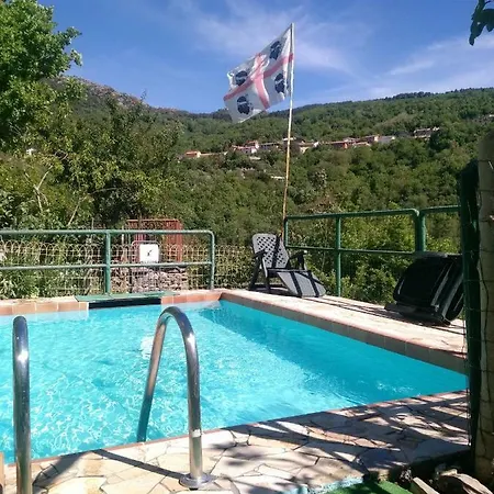 Villa Su Foxile *