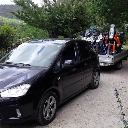 Su Foxile וילה אריצו